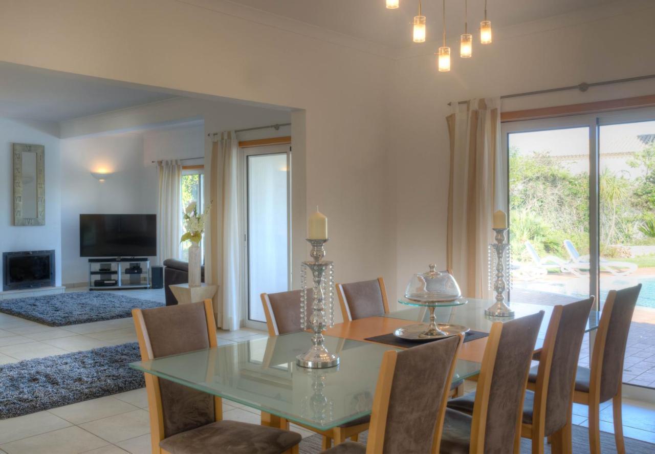 Villa Montanha, Luxury Coastal Villa, With Swimming Pool, Loungers And Alfresco Dining, 10 Min Walk To The Beautiful Praia Da Luz Beach, Shops, Bars And Restaurants! Екстериор снимка